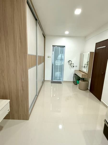 Service Residence for Sale at The Garden Residences - Erness Tan - Interior - PropertyGuru.com.my