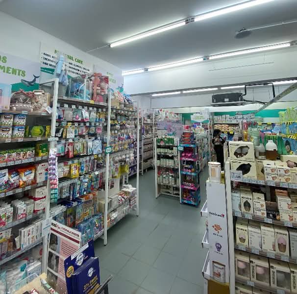 Shop for Rent in Bukit Sentosa (Rawang) - Jason Phuah - Interior - PropertyGuru.com.my