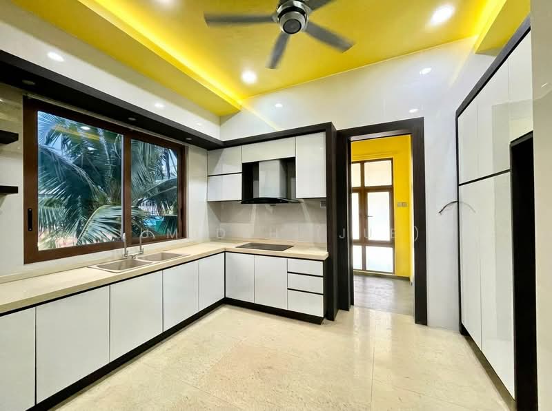 Rumah Banglo untuk Dijual di Mines Resort City (Seri Kembangan) - JUMIDAH (JUE) - Kitchen - PropertyGuru.com.my