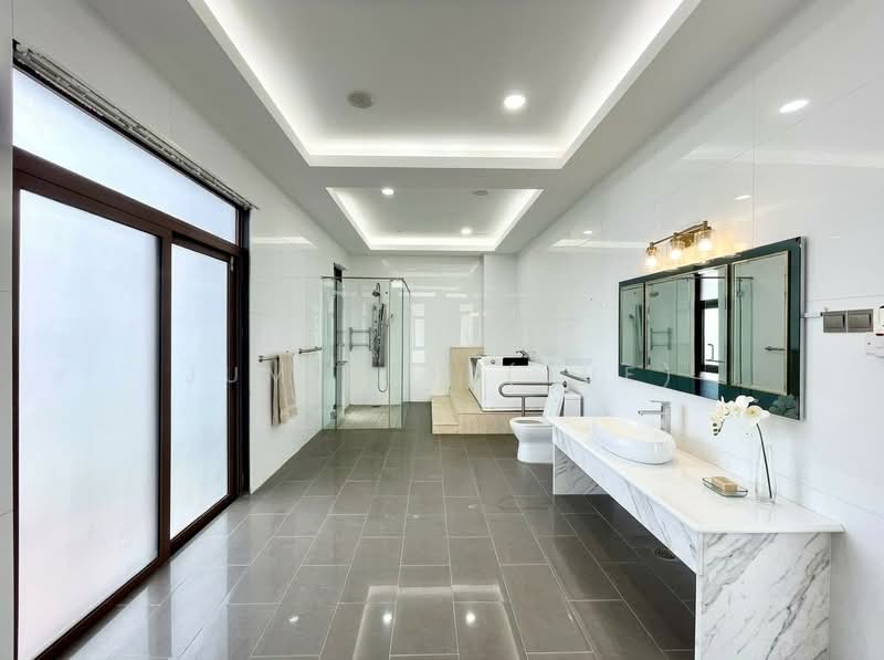 Rumah Banglo untuk Dijual di Mines Resort City (Seri Kembangan) - JUMIDAH (JUE) - Bathroom - PropertyGuru.com.my