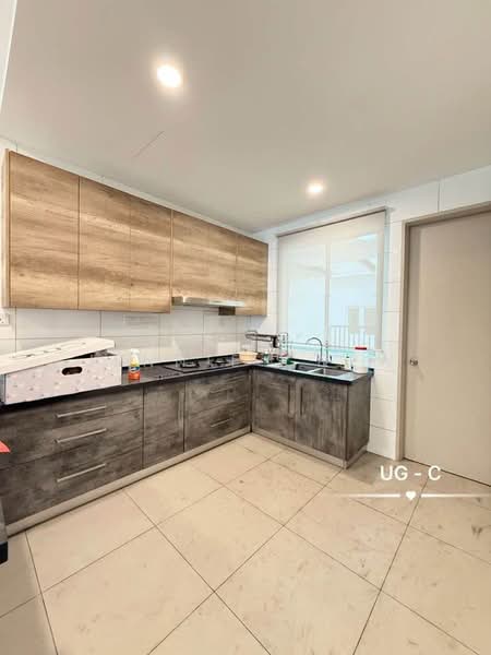 3-storey Terraced House for Sale in Ambang Botanic (Klang) - Jennie Chew - Kitchen - PropertyGuru.com.my
