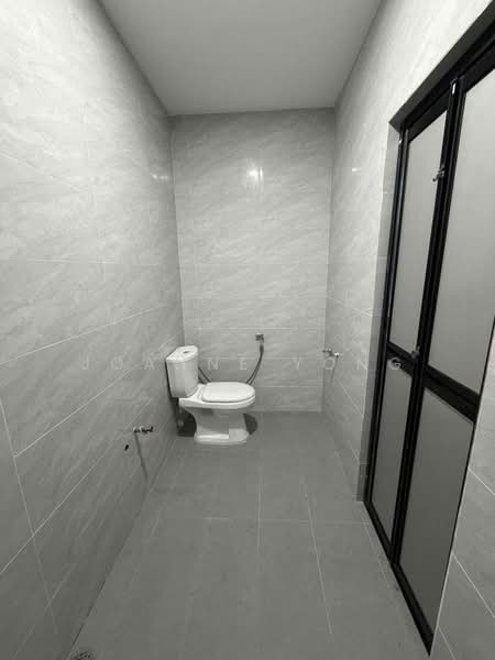 Rumah Teres 1 Tingkat untuk Dijual di Ulu Tiram (Johor) - Joanne Yong - Bathroom - PropertyGuru.com.my