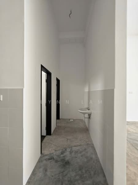 Shop / Office for Rent in Eco Botanic 2 (Iskandar Puteri (Nusajaya)) - Elynn Lam - Corridor - PropertyGuru.com.my