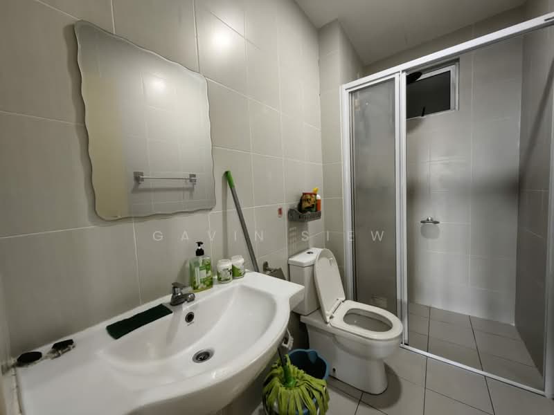 Service Residence for Sale at Meridin Bayvue @ Sierra Perdana - Gavin Siew - Bathroom - PropertyGuru.com.my
