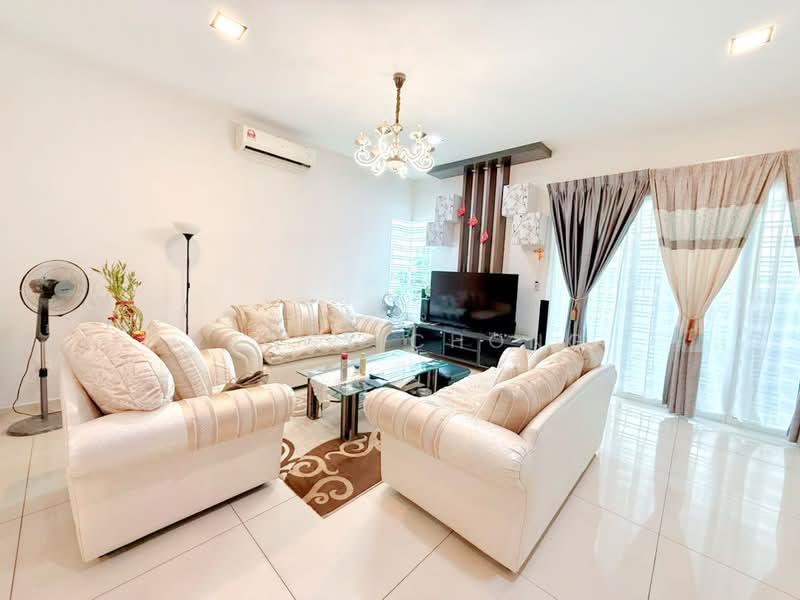 Semi-Detached House for Sale in Kajang (Selangor) - Peggy Chong - Living Room - PropertyGuru.com.my