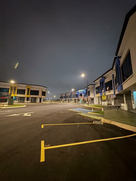 Shop / Office for Sale in Alam Impian (Shah Alam) - Y M Phang - Exterior - PropertyGuru.com.my