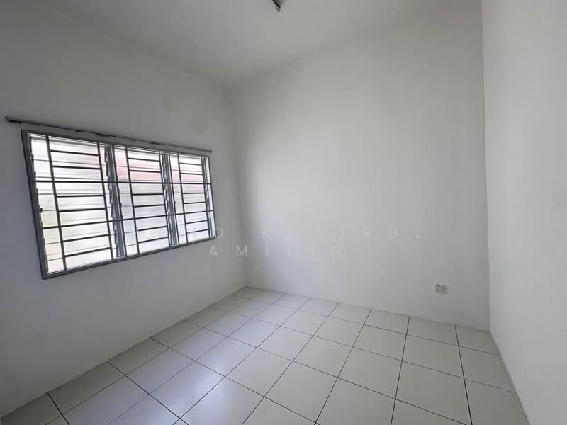 Townhouse for Sale in Bandar Saujana Putra (Tanjong Duabelas) - Mohd Khairul Amilin - Interior - PropertyGuru.com.my