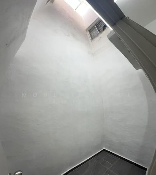 Townhouse for Sale in Bandar Saujana Putra (Tanjong Duabelas) - Mohd Khairul Amilin - Interior - PropertyGuru.com.my