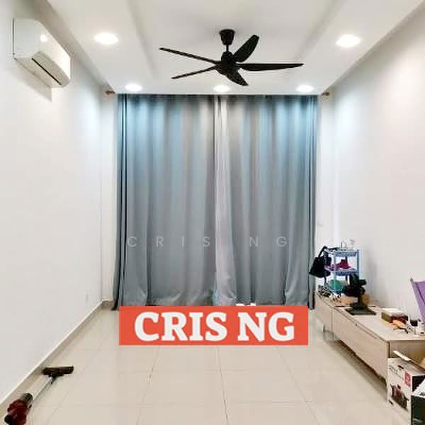 Kondominium untuk Dijual di ForestVille - Cris Ng - Living Room - PropertyGuru.com.my