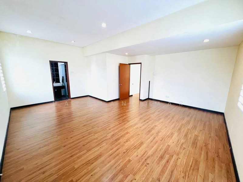 Rumah Berkembar untuk Dijual di Bandar Seri Putra (Bangi) - Hazeman Omar - Interior - PropertyGuru.com.my