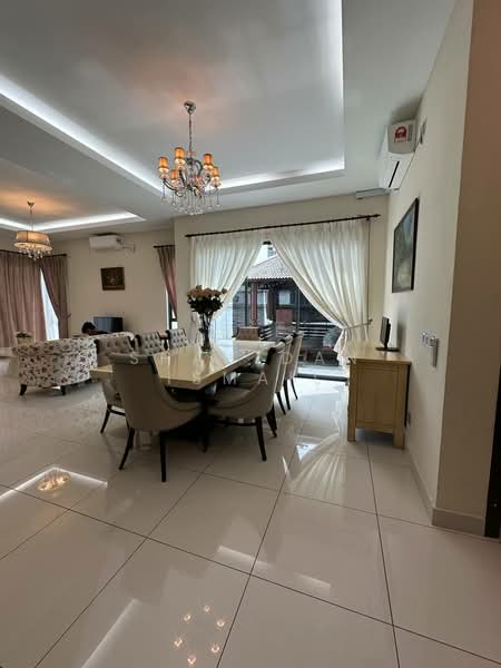 Semi-Detached House for Sale in Seremban (Negeri Sembilan) - Shahidan Ismail - Living Room - PropertyGuru.com.my