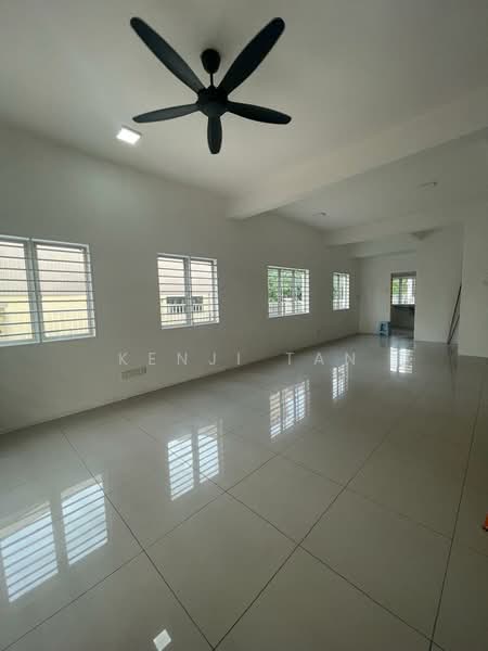 2.5-storey Terraced House for Sale in Taman Samudra Teres (Batu Caves) - Kenji Tan - Living Room - PropertyGuru.com.my