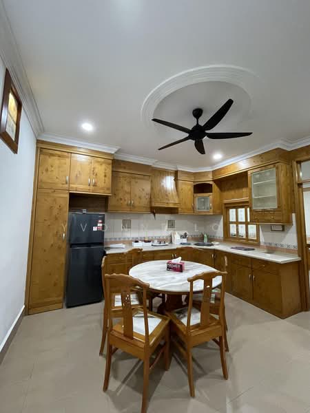Bungalow for Rent in Gurney Drive (Penang) - Yvonne Loh - Kitchen - PropertyGuru.com.my