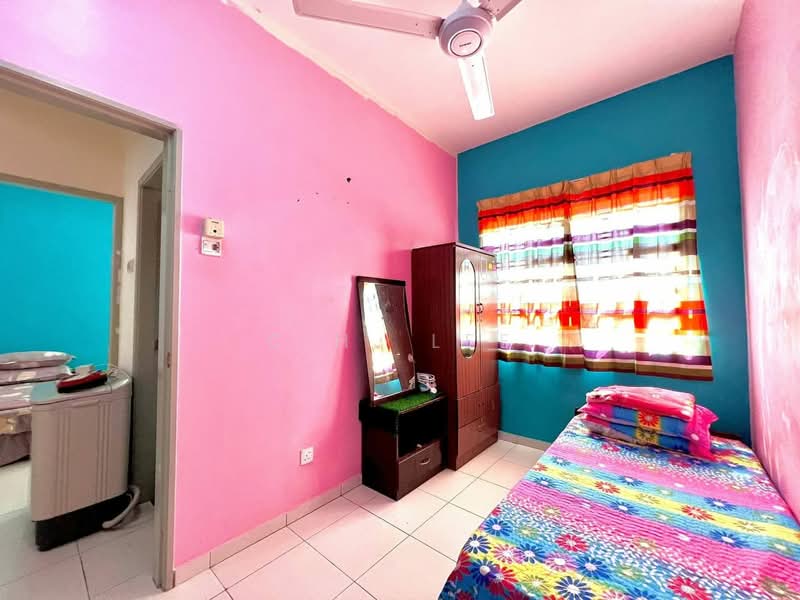2-storey Terraced House for Rent in Kepala Batas (Penang) - C.H. Lee - Bedroom - PropertyGuru.com.my