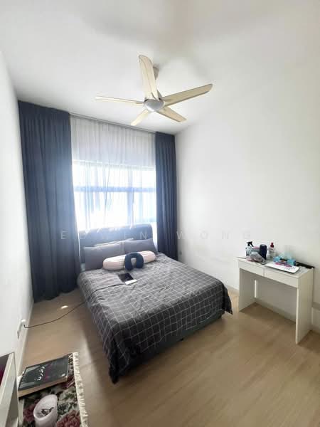 Kondominium untuk Dijual di Lakeville Residence - Edwin Wong - Bedroom - PropertyGuru.com.my