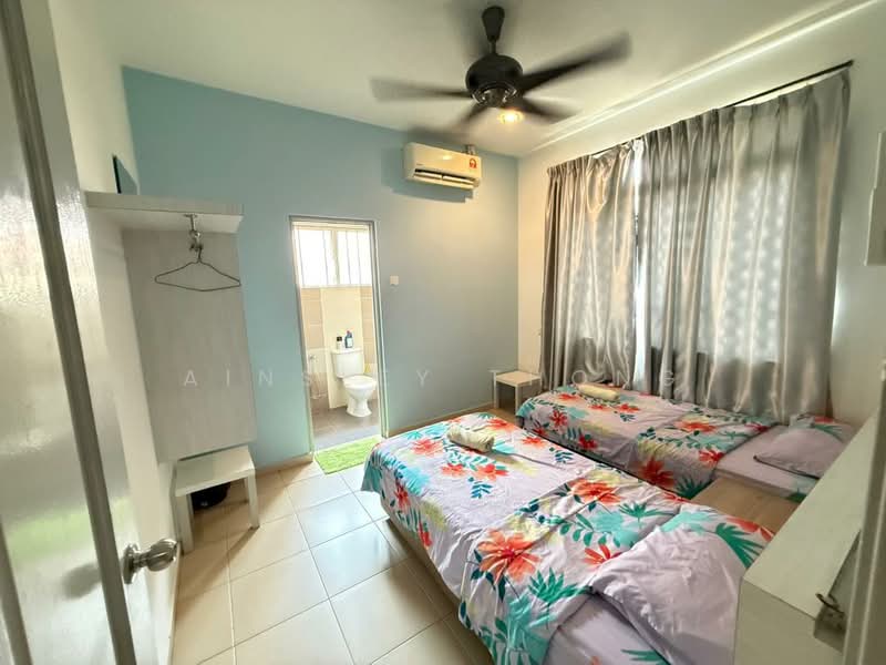 Cluster House for Sale in Bandar Seri Botani (Simpang Pulai) - Ainsley Thong - Bedroom - PropertyGuru.com.my