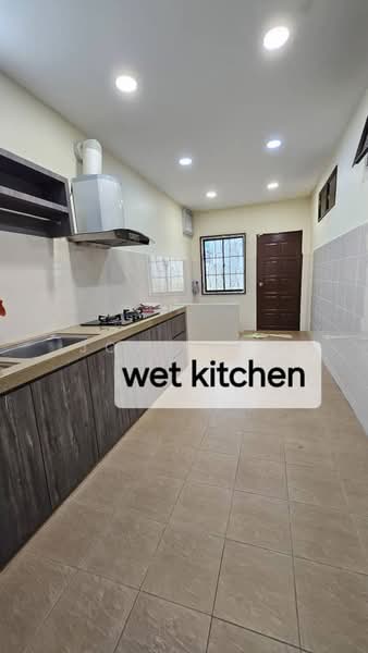 Semi-Detached House for Sale in Taman Bayu (Butterworth) - Joy Khor - Kitchen - PropertyGuru.com.my
