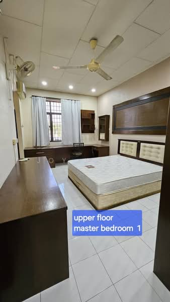 Semi-Detached House for Sale in Taman Bayu (Butterworth) - Joy Khor - Master Bedroom - PropertyGuru.com.my