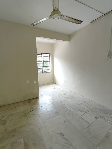 Apartment for Sale at Taman Desa Kempas - Kai Siong - Interior - PropertyGuru.com.my