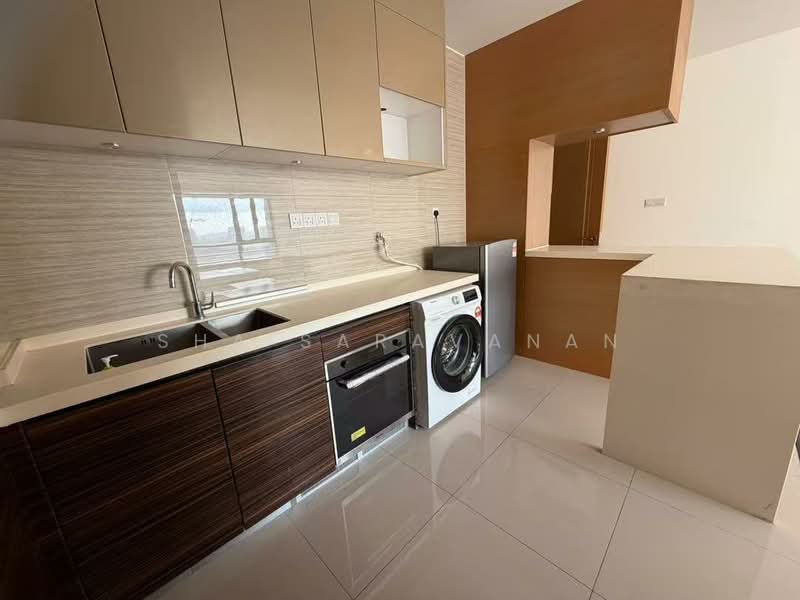 Service Residence for Rent at R&F Princess Cove Phase 1 - Sha Saravanan - Kitchen - PropertyGuru.com.my