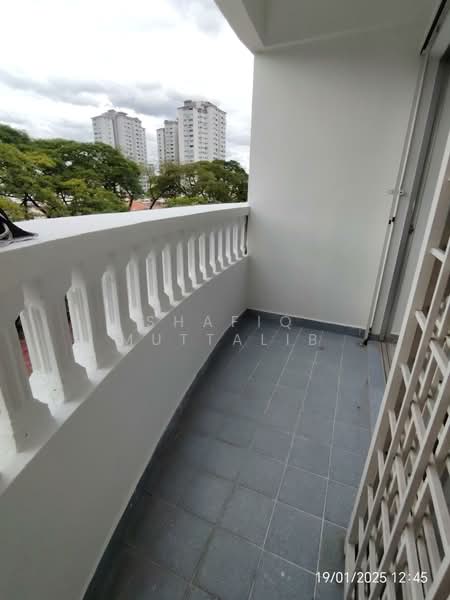 Kondominium untuk Dijual di Pertiwi Indah - Shafiq Muttalib - Balcony - PropertyGuru.com.my