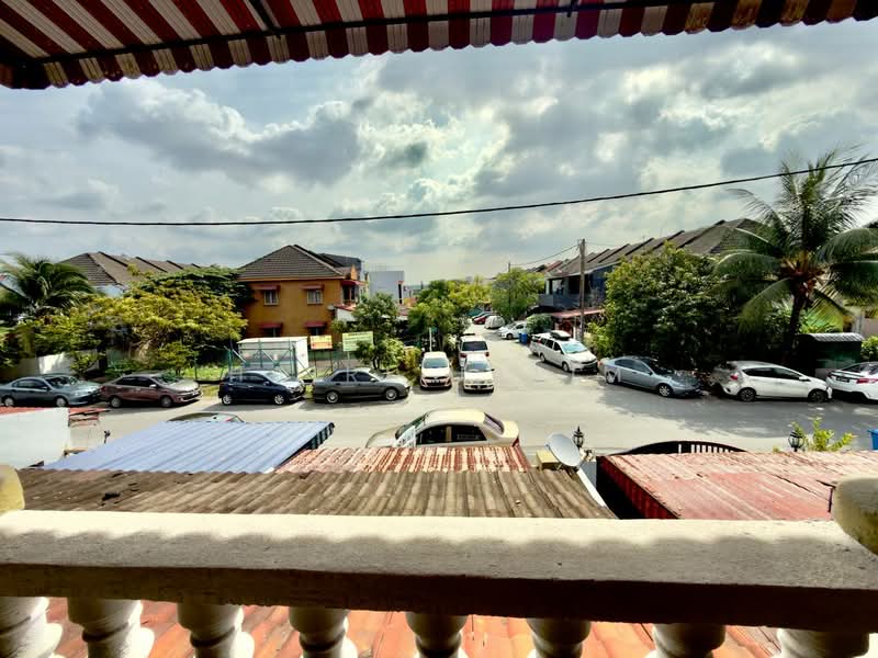Rumah Teres 2 Tingkat untuk Dijual di Seksyen 25 (Shah Alam) - Hairi Halim - PropertyGuru.com.my