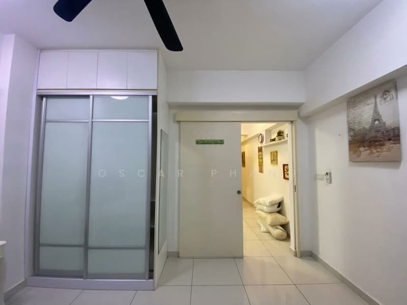 Servis Apartment untuk Disewa di Avenue D'Vogue - Oscar Phang - Corridor - PropertyGuru.com.my