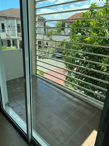 Semi-Detached House for Sale in Bandar Tasek Mutiara (Simpang Ampat) - Gerald Peski - Balcony - PropertyGuru.com.my