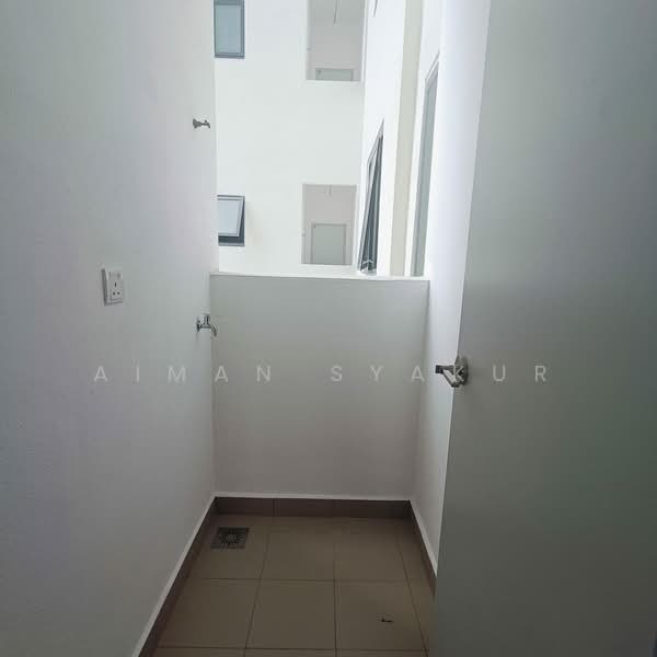 Service Residence for Sale at SUNSURIA FORUM SERVICED APARTMENT - AIMAN SYAKUR - Exterior - PropertyGuru.com.my