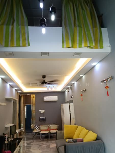 Rumah Teres untuk Disewa di Cheras (Selangor) - Kenny Chen - Living Room - PropertyGuru.com.my