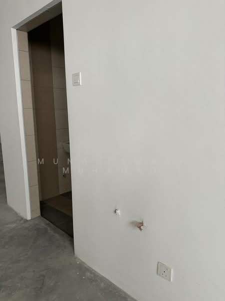 Kedai / Pejabat untuk Disewa di Cyberjaya (Selangor) - Muna Zawani Muhamad - Bathroom - PropertyGuru.com.my