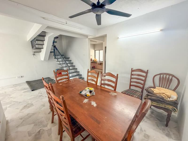 2-storey Terraced House for Sale in Taman Minang (Cheras) - Nurashekin . - Dining Room - PropertyGuru.com.my