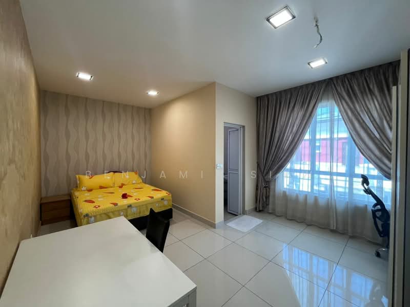 Semi-Detached House for Sale in Taman Villa Perdana (Kajang) - Benjamin Siew - Bedroom - PropertyGuru.com.my