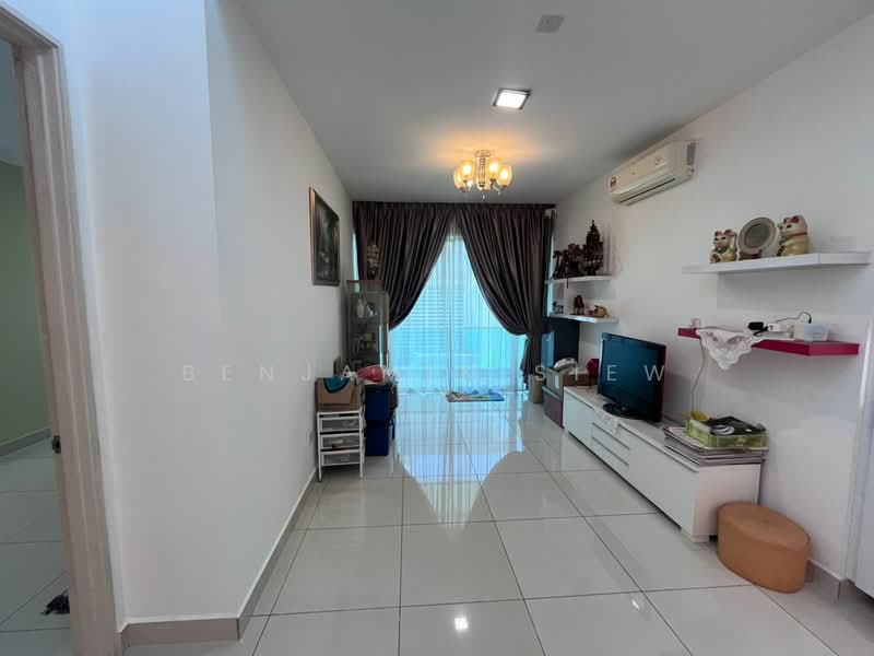 Semi-Detached House for Sale in Taman Villa Perdana (Kajang) - Benjamin Siew - Living Room - PropertyGuru.com.my