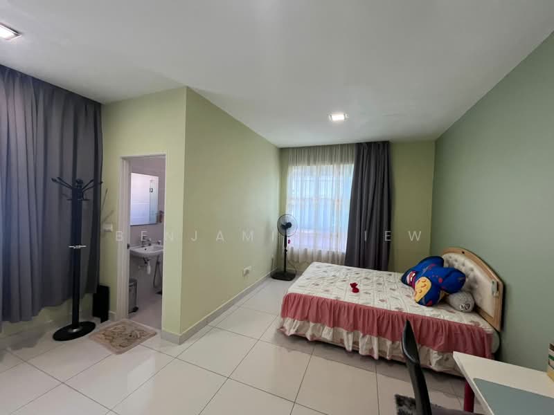 Semi-Detached House for Sale in Taman Villa Perdana (Kajang) - Benjamin Siew - Bedroom - PropertyGuru.com.my
