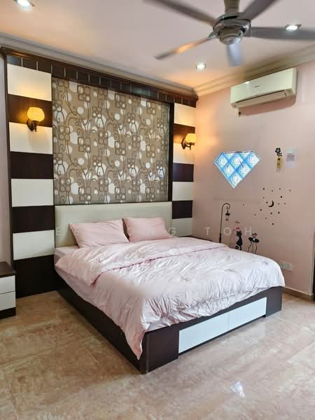 2-storey Terraced House for Sale in Taman Pelangi Indah (Ulu Tiram) - Ee Fong Toh - PropertyGuru.com.my