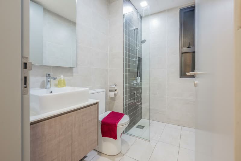 Servis Apartment untuk Dijual di Millerz Square Serviced Residence - Alvin Lee - Bathroom - PropertyGuru.com.my