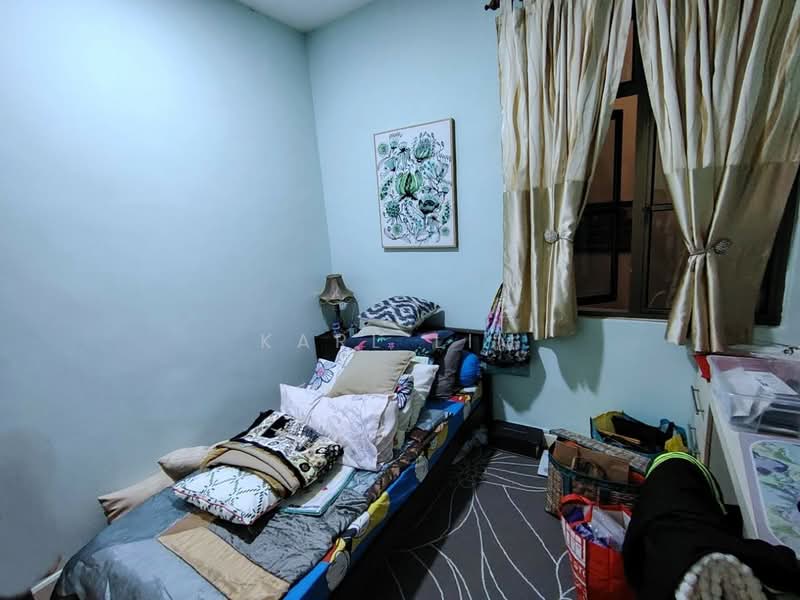 Rumah Teres 2 Tingkat untuk Dijual di Taman Kempas Utama (Tebrau) - Karl Lim - Bedroom - PropertyGuru.com.my