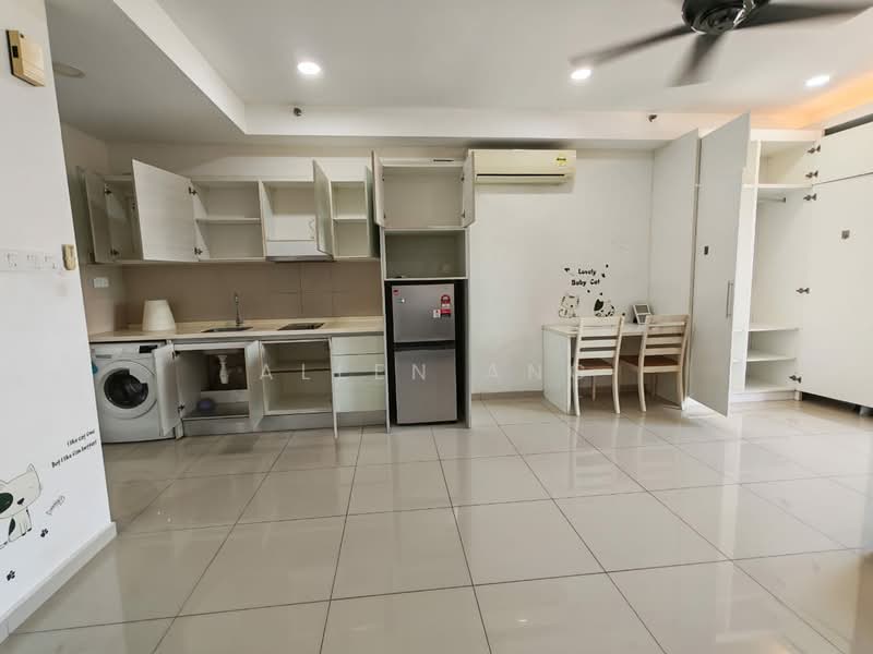 Service Residence for Rent at i-SOHO @ i-City - Allen Ang - Kitchen - PropertyGuru.com.my