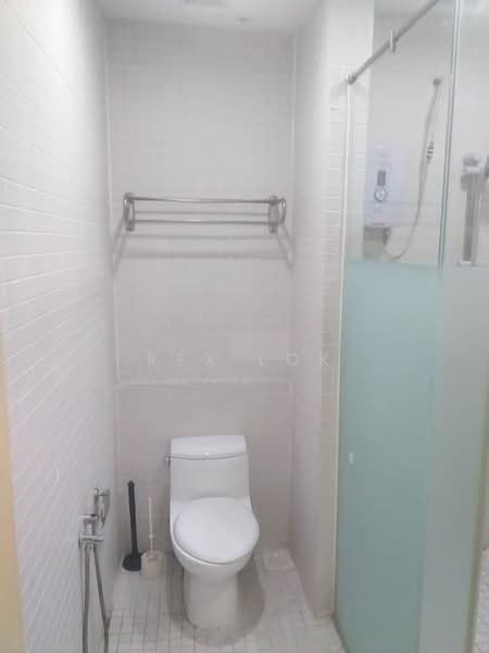 Condominium for Rent at 10 Semantan Suites - Rex Lok - Bathroom - PropertyGuru.com.my