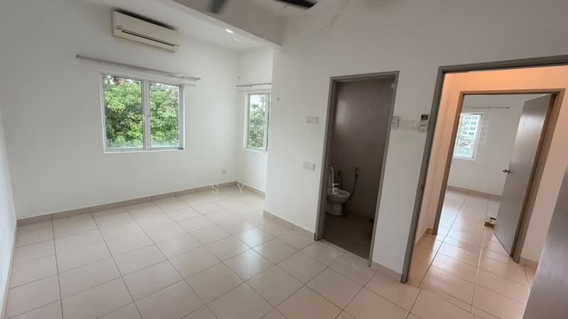 Apartment for Rent at Impian Titanium - SY Lee - Bathroom - PropertyGuru.com.my