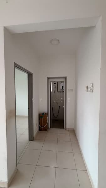 Apartment for Rent at Impian Titanium - SY Lee - Corridor - PropertyGuru.com.my