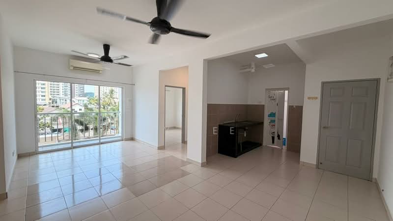 Pangsapuri untuk Disewa di Impian Titanium - SY Lee - Living Room - PropertyGuru.com.my