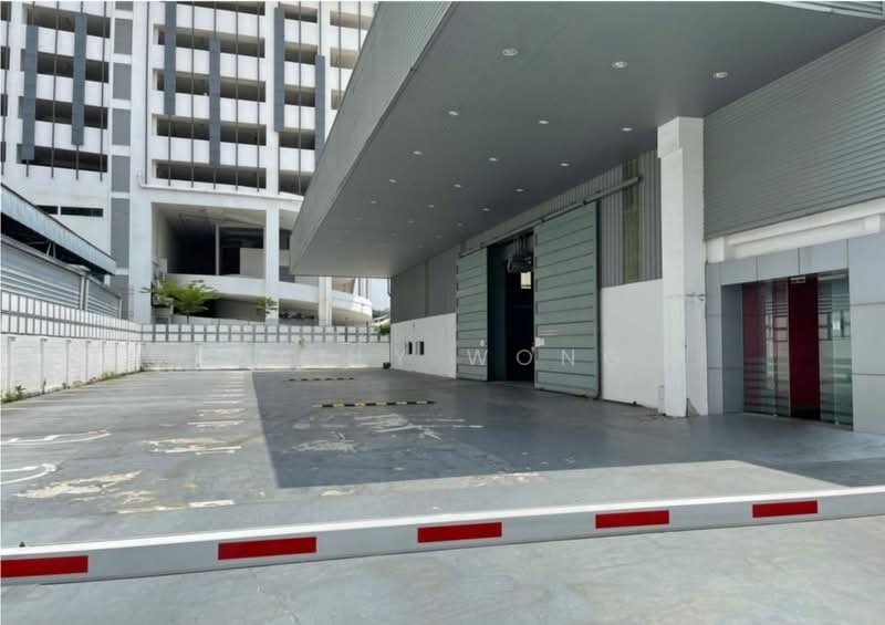 Factory for Rent in Chan Sow Lin (Cheras) - Sally Wong - Exterior - PropertyGuru.com.my