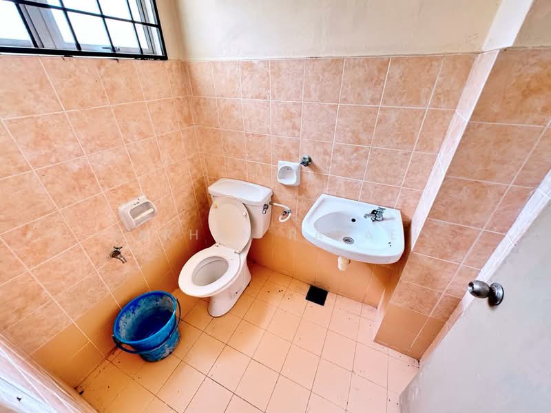 2-storey Terraced House for Sale in Bandar Seri Ehsan (Tanjong Duabelas) - Farhan Rafael - PropertyGuru.com.my