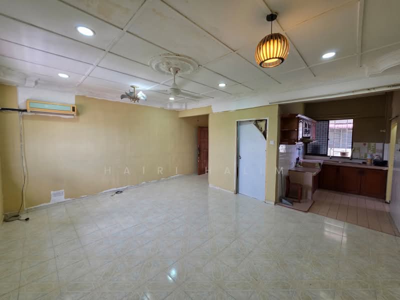 Flat for Sale at Taman Sri Lembayung - Hairi Halim - PropertyGuru.com.my