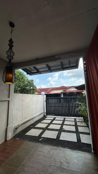 1-storey Terraced House for Sale in Bandar Sri Sendayan (Negeri Sembilan) - NIK AZWAN - Exterior - PropertyGuru.com.my