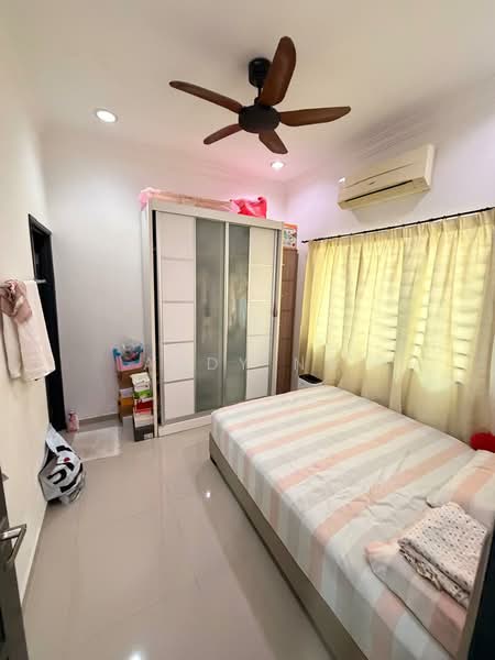 Rumah Teres 1 Tingkat untuk Dijual di Taman Cheras (Cheras) - Addy Ng - Bedroom - PropertyGuru.com.my