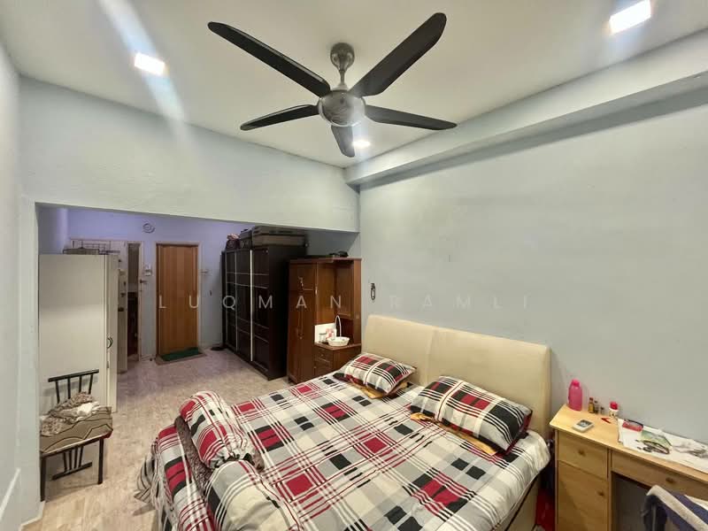 Rumah Teres 2 Tingkat untuk Dijual di Taman Selayang Indah (Selayang) - Luqman Ramli - Bedroom - PropertyGuru.com.my