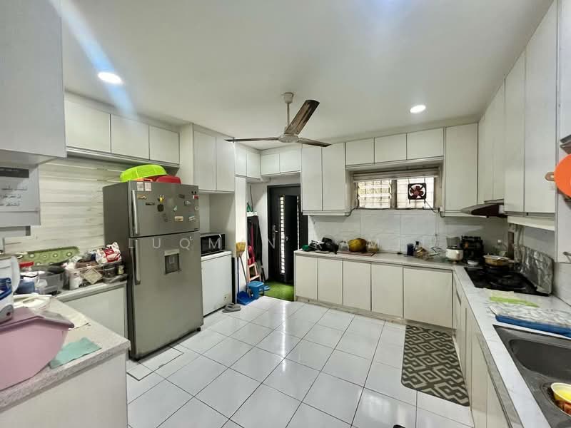 Rumah Teres 2 Tingkat untuk Dijual di Taman Selayang Indah (Selayang) - Luqman Ramli - Kitchen - PropertyGuru.com.my